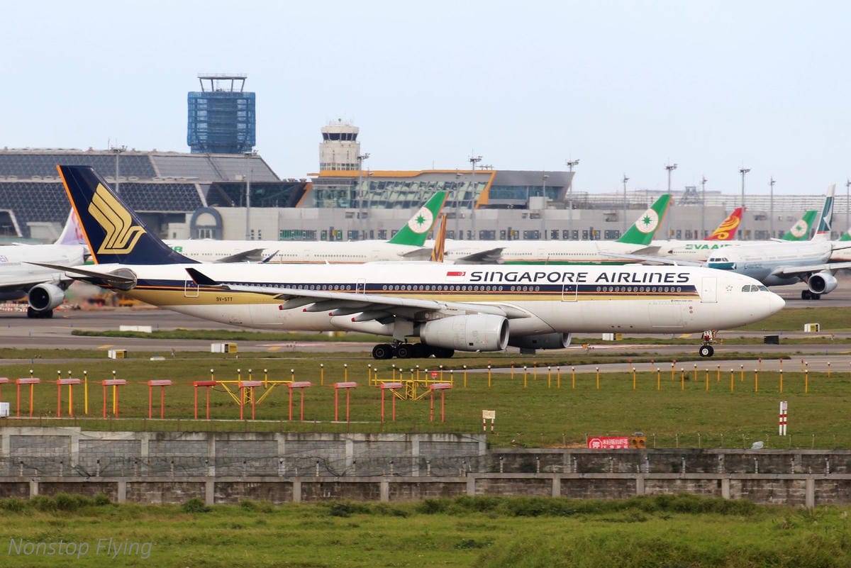2018.01.13 桃園機場拍飛機記錄(聯絡道+看機機複合式餐廳) - 第101張圖 2018.01.13 桃園機場拍飛機記錄(聯絡道+看機機複合式餐廳)