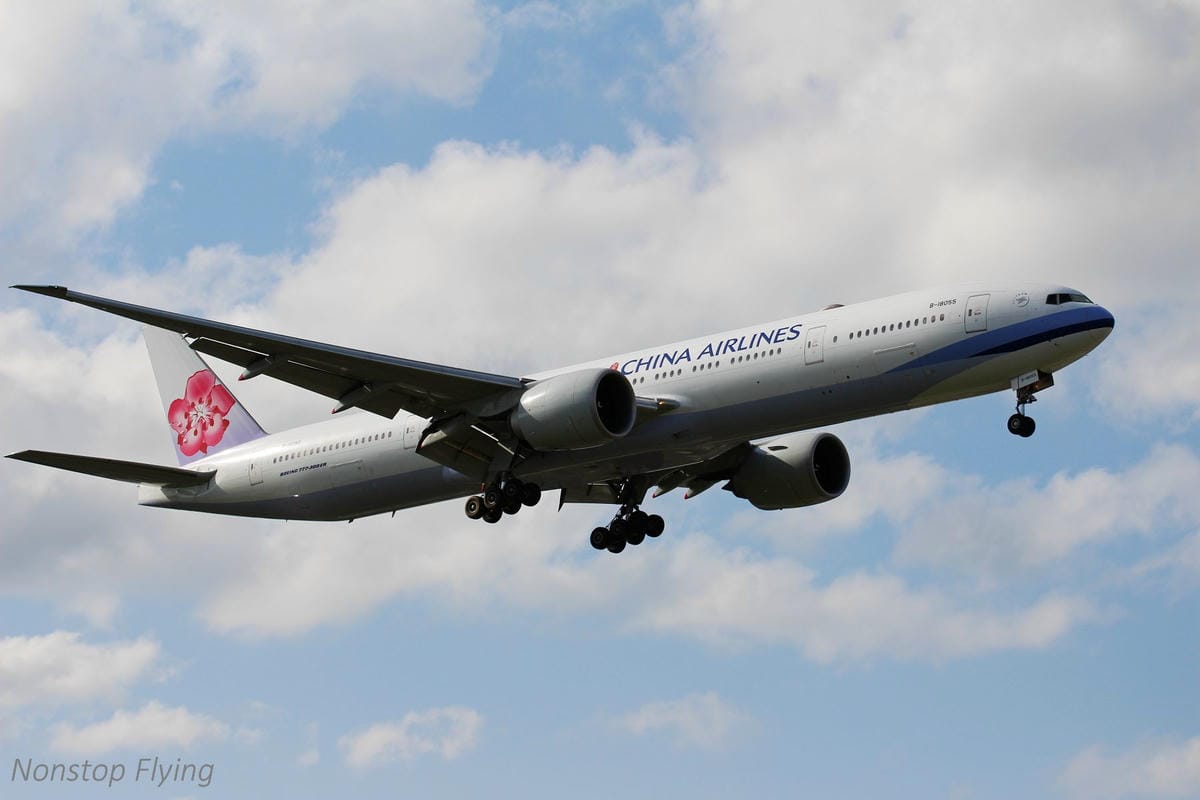 2018.01.13 桃園機場拍飛機記錄(聯絡道+看機機複合式餐廳) - 第87張圖 2018.01.13 桃園機場拍飛機記錄(聯絡道+看機機複合式餐廳)