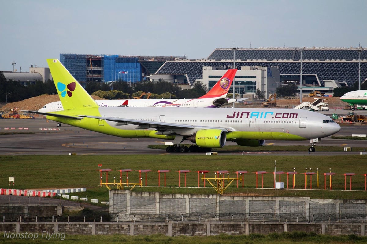 2018.01.13 桃園機場拍飛機記錄(聯絡道+看機機複合式餐廳) - 第110張圖 2018.01.13 桃園機場拍飛機記錄(聯絡道+看機機複合式餐廳)