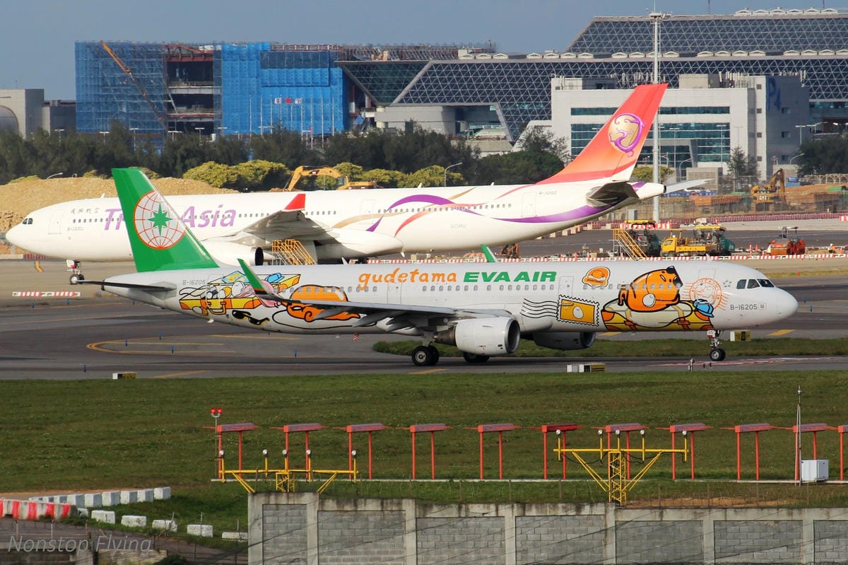 2018.01.13 桃園機場拍飛機記錄(聯絡道+看機機複合式餐廳) - 第114張圖 2018.01.13 桃園機場拍飛機記錄(聯絡道+看機機複合式餐廳)