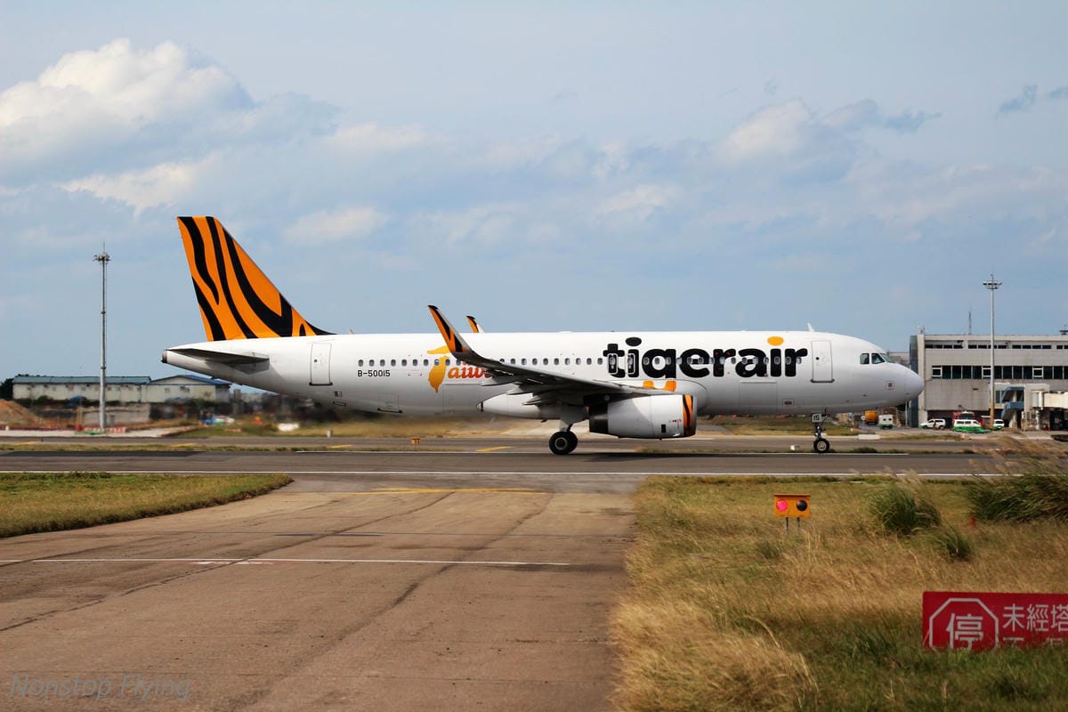 2018.01.13 桃園機場拍飛機記錄(聯絡道+看機機複合式餐廳) - 第77張圖 2018.01.13 桃園機場拍飛機記錄(聯絡道+看機機複合式餐廳)