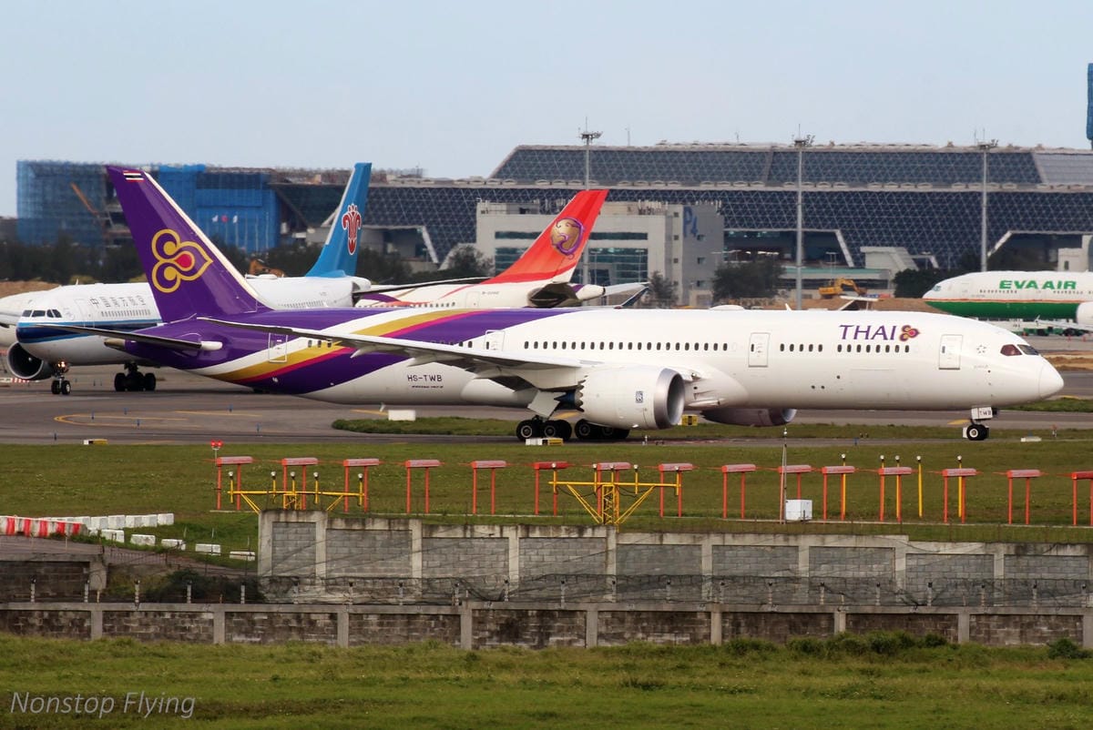 2018.01.13 桃園機場拍飛機記錄(聯絡道+看機機複合式餐廳) - 第100張圖 2018.01.13 桃園機場拍飛機記錄(聯絡道+看機機複合式餐廳)