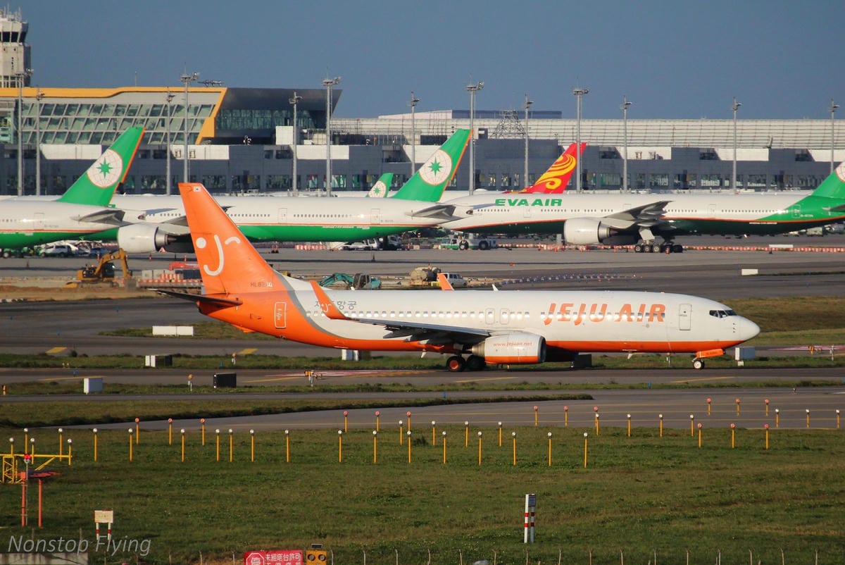2018.01.13 桃園機場拍飛機記錄(聯絡道+看機機複合式餐廳) - 第121張圖 2018.01.13 桃園機場拍飛機記錄(聯絡道+看機機複合式餐廳)
