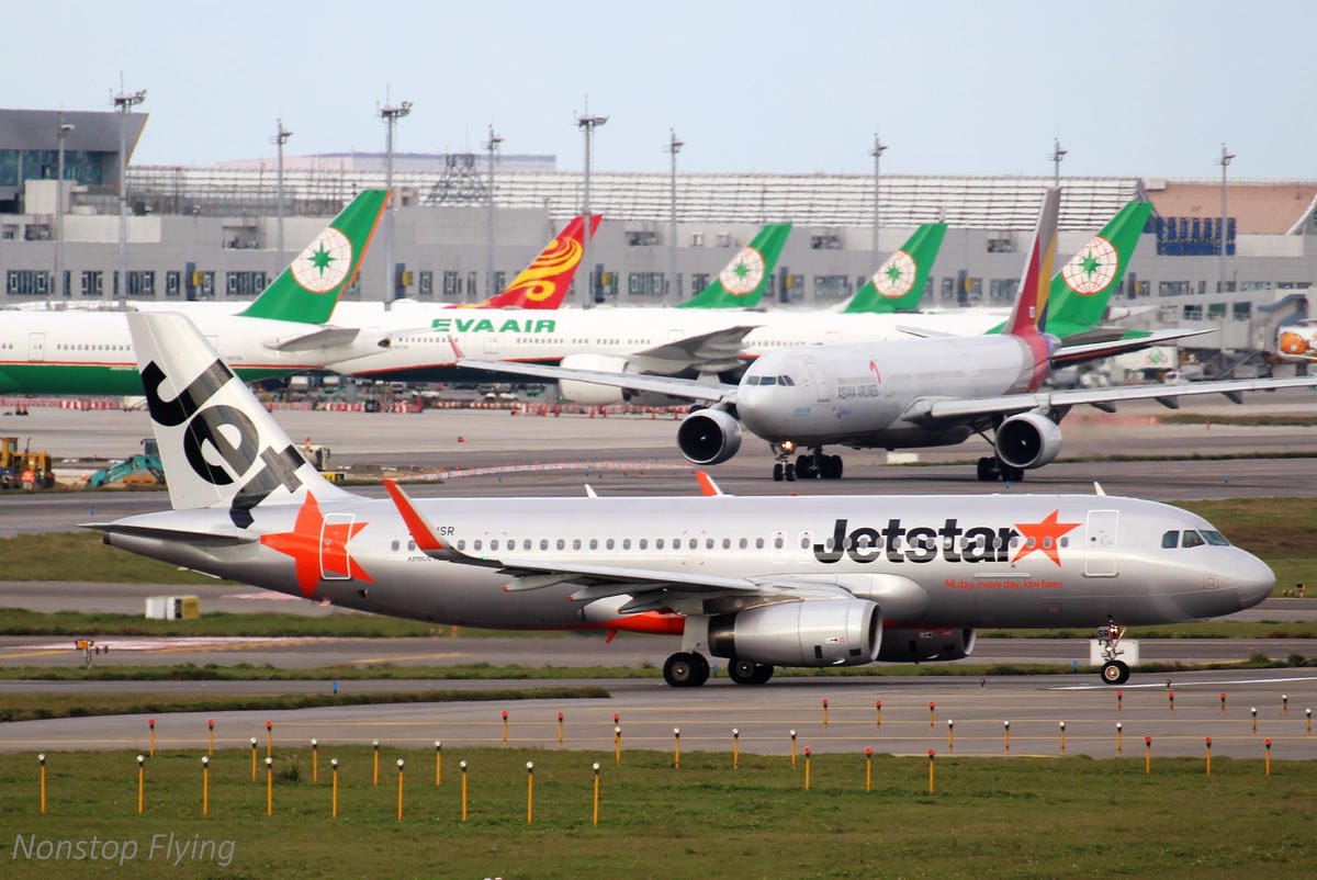 2018.01.13 桃園機場拍飛機記錄(聯絡道+看機機複合式餐廳) - 第105張圖 2018.01.13 桃園機場拍飛機記錄(聯絡道+看機機複合式餐廳)