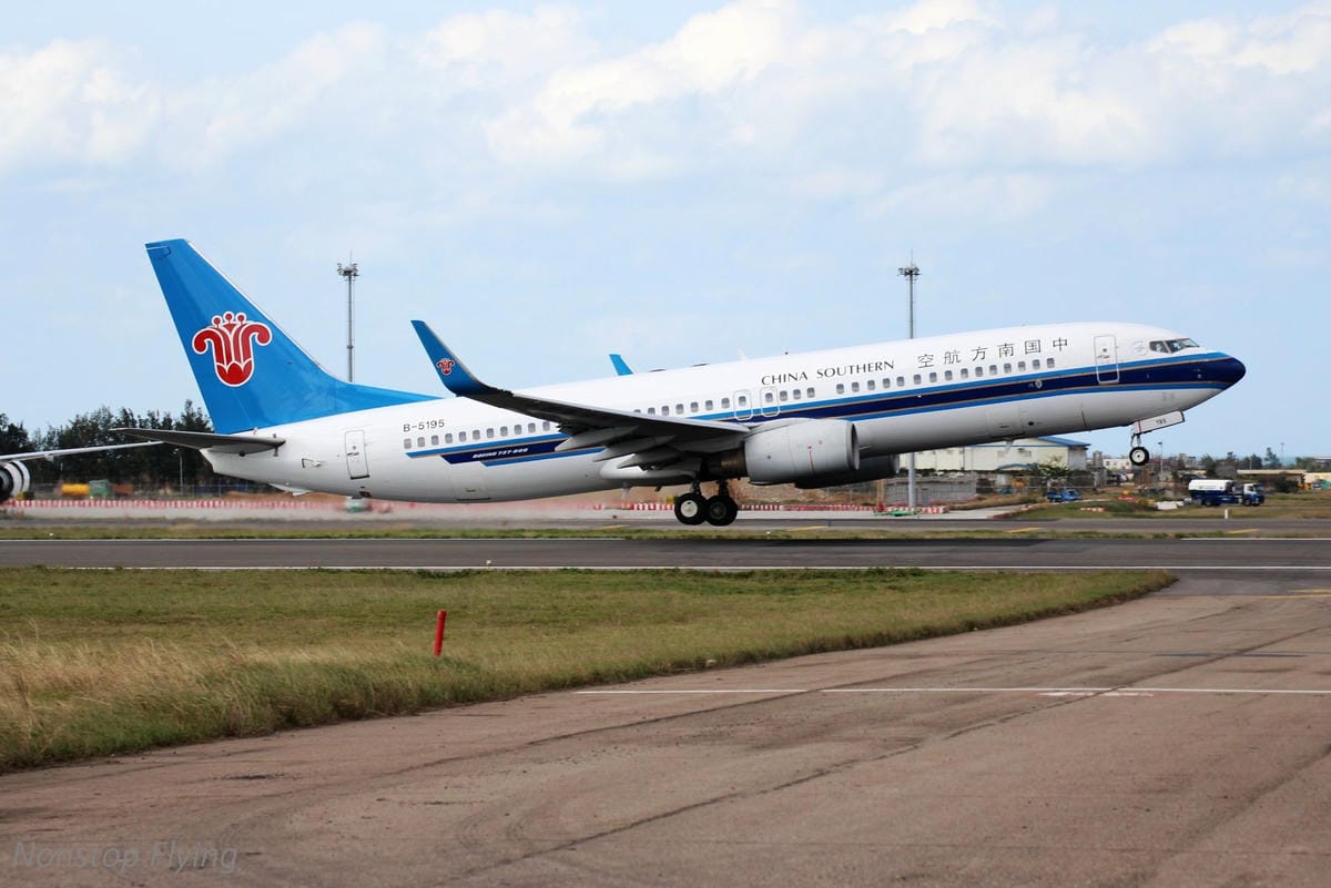 2018.01.13 桃園機場拍飛機記錄(聯絡道+看機機複合式餐廳) - 第51張圖 2018.01.13 桃園機場拍飛機記錄(聯絡道+看機機複合式餐廳)