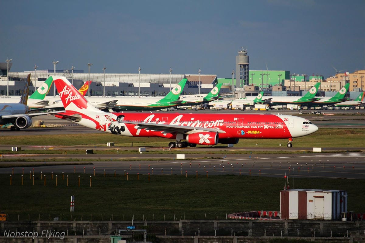 2018.01.13 桃園機場拍飛機記錄(聯絡道+看機機複合式餐廳) - 第117張圖 2018.01.13 桃園機場拍飛機記錄(聯絡道+看機機複合式餐廳)