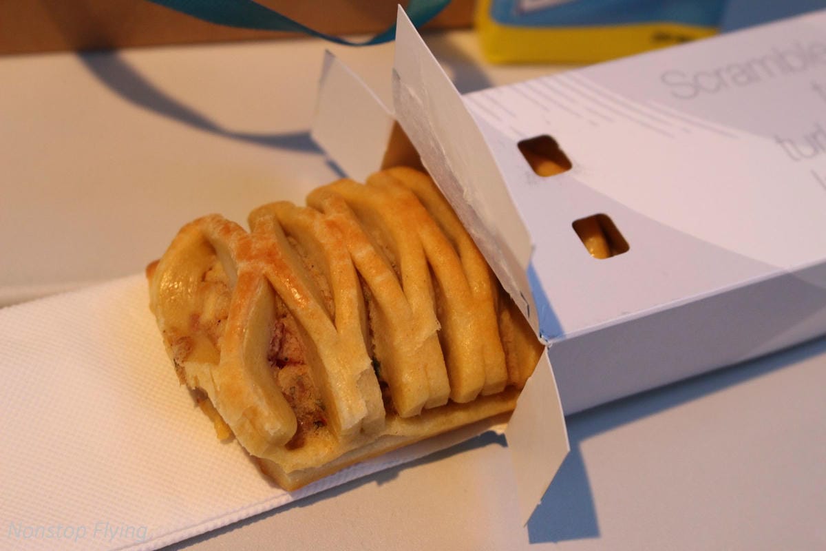 2018.03.08 國泰航空 CX463 台北-香港 A330-300飛行記錄 - 第35張圖 2018.03.08 國泰航空 CX463 台北-香港 A330-300飛行記錄