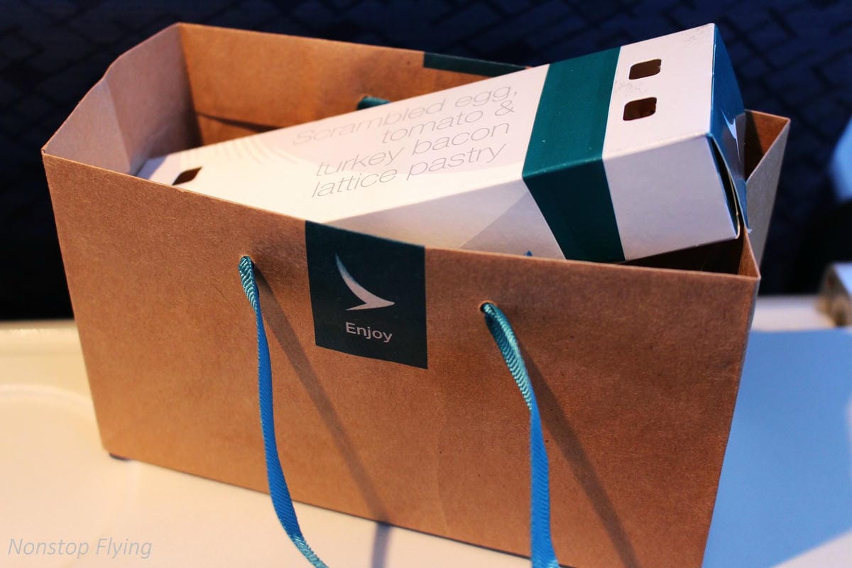 2018.03.08 國泰航空 CX463 台北-香港 A330-300飛行記錄 - 第33張圖 2018.03.08 國泰航空 CX463 台北-香港 A330-300飛行記錄