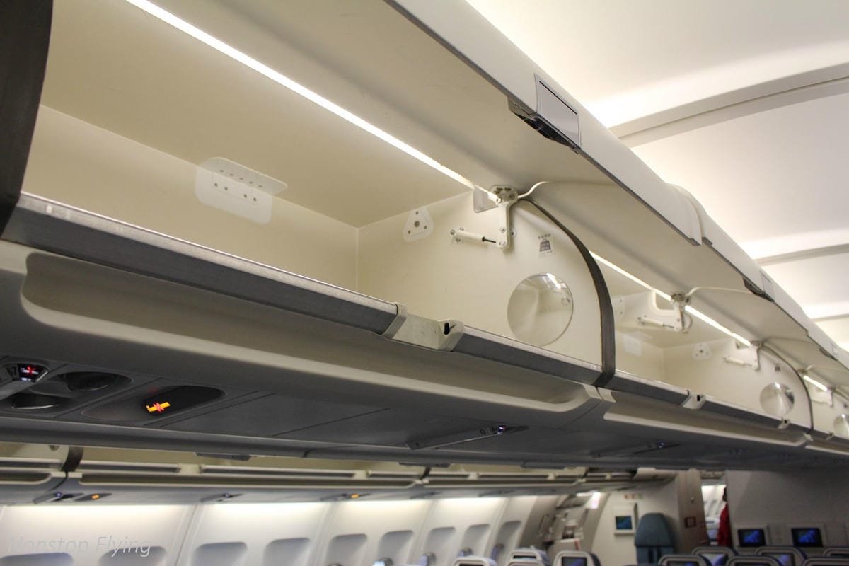 2018.03.08 國泰航空 CX463 台北-香港 A330-300飛行記錄 - 第28張圖 2018.03.08 國泰航空 CX463 台北-香港 A330-300飛行記錄