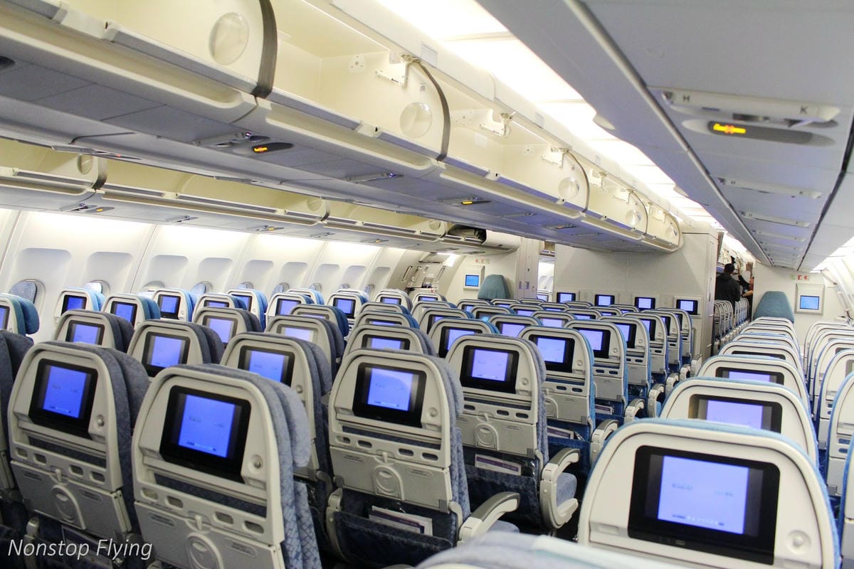 2018.03.08 國泰航空 CX463 台北-香港 A330-300飛行記錄 - 第13張圖 2018.03.08 國泰航空 CX463 台北-香港 A330-300飛行記錄