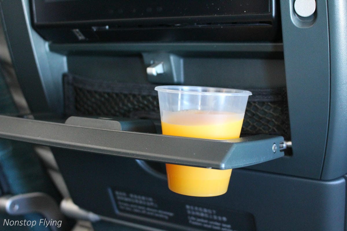 2018.03.08 國泰航空 CX759 香港-新加坡 A350-900飛行記錄 -國泰最新穎機型/完整經濟艙介紹 - 第41張圖 2018.03.08 國泰航空 CX759 香港-新加坡 A350-900飛行記錄 -國泰最新穎機型/完整經濟艙介紹