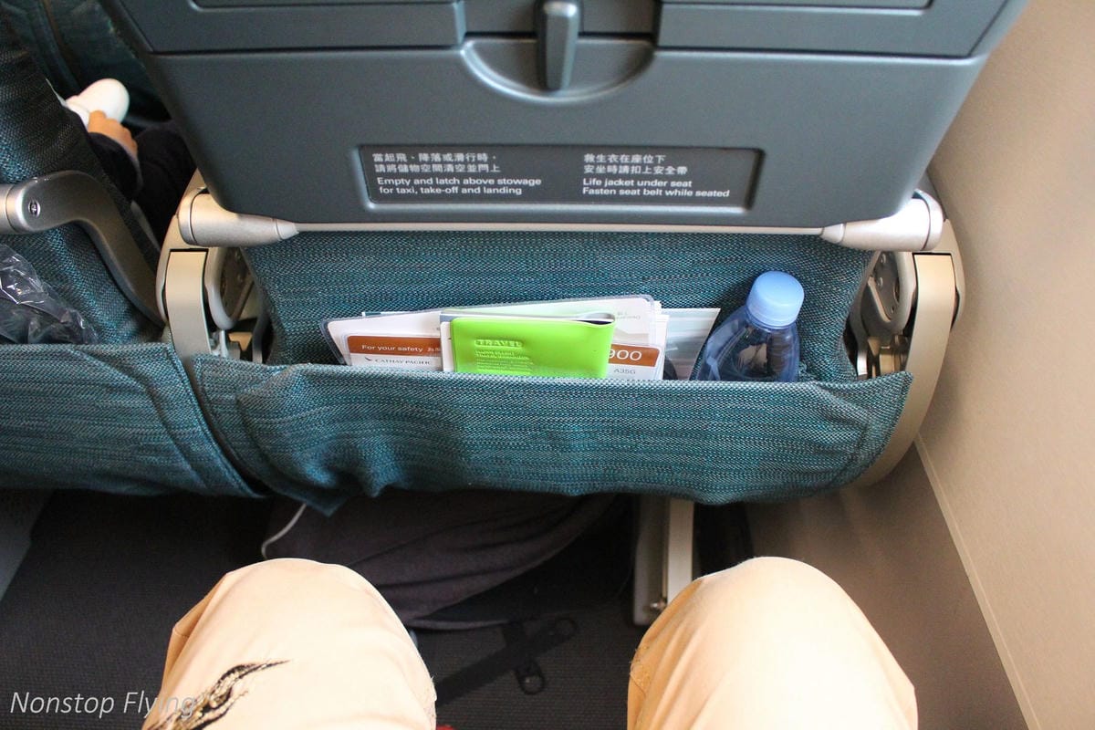 2018.03.08 國泰航空 CX759 香港-新加坡 A350-900飛行記錄 -國泰最新穎機型/完整經濟艙介紹 - 第9張圖 2018.03.08 國泰航空 CX759 香港-新加坡 A350-900飛行記錄 -國泰最新穎機型/完整經濟艙介紹