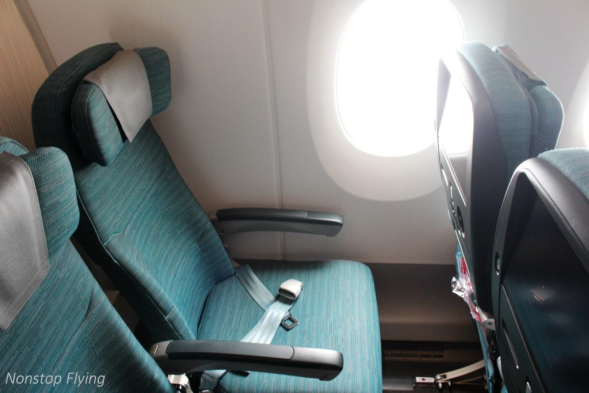 2018.03.12 國泰航空 CX690 新加坡-香港 A350-900飛行記錄 - 第12張圖 2018.03.12 國泰航空 CX690 新加坡-香港 A350-900飛行記錄