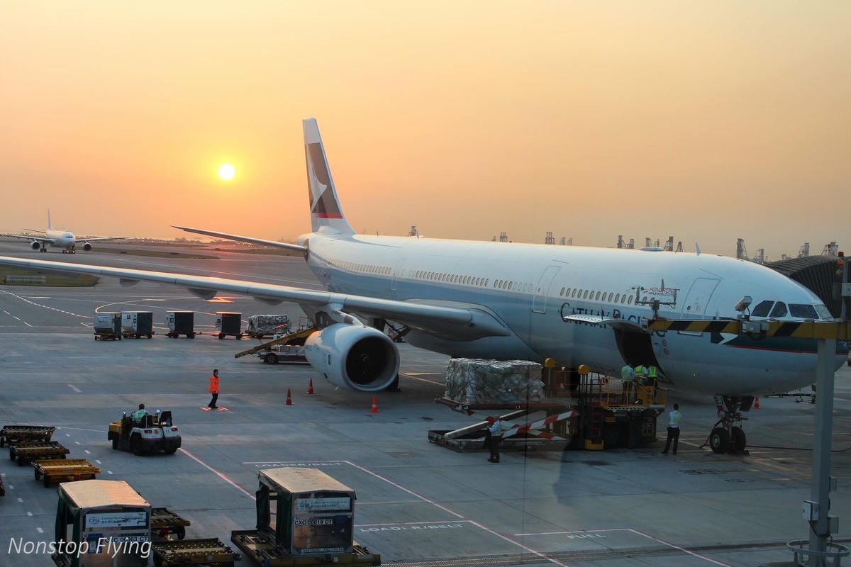 2018.03.12 國泰航空 CX402 香港-台北 A330-300飛行記錄 - 第16張圖 2018.03.12 國泰航空 CX402 香港-台北 A330-300飛行記錄