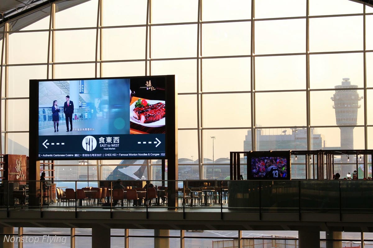 2018.03.12 國泰航空 CX402 香港-台北 A330-300飛行記錄 - 第10張圖 2018.03.12 國泰航空 CX402 香港-台北 A330-300飛行記錄