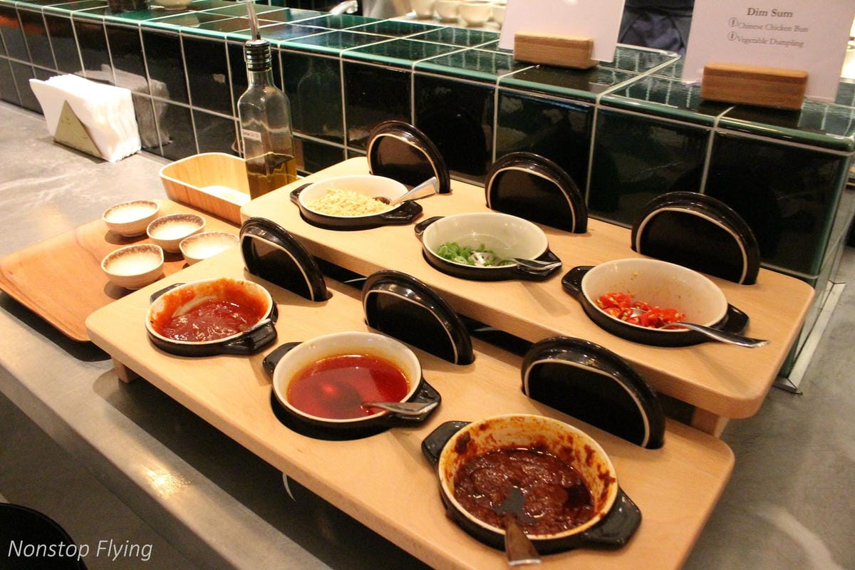 【新加坡】樟宜機場國泰航空貴賓室 -第四航廈全新落成,提供現點南洋/港式料理、酒類茶咖啡各式飲品、舒適座位 - 第19張圖 【新加坡】樟宜機場國泰航空貴賓室 -第四航廈全新落成,提供現點南洋/港式料理、酒類茶咖啡各式飲品、舒適座位