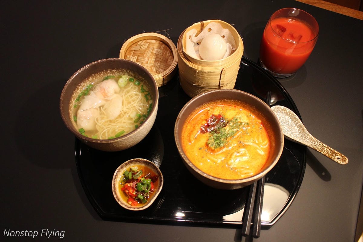 【新加坡】樟宜機場國泰航空貴賓室 -第四航廈全新落成,提供現點南洋/港式料理、酒類茶咖啡各式飲品、舒適座位 - 第20張圖 【新加坡】樟宜機場國泰航空貴賓室 -第四航廈全新落成,提供現點南洋/港式料理、酒類茶咖啡各式飲品、舒適座位