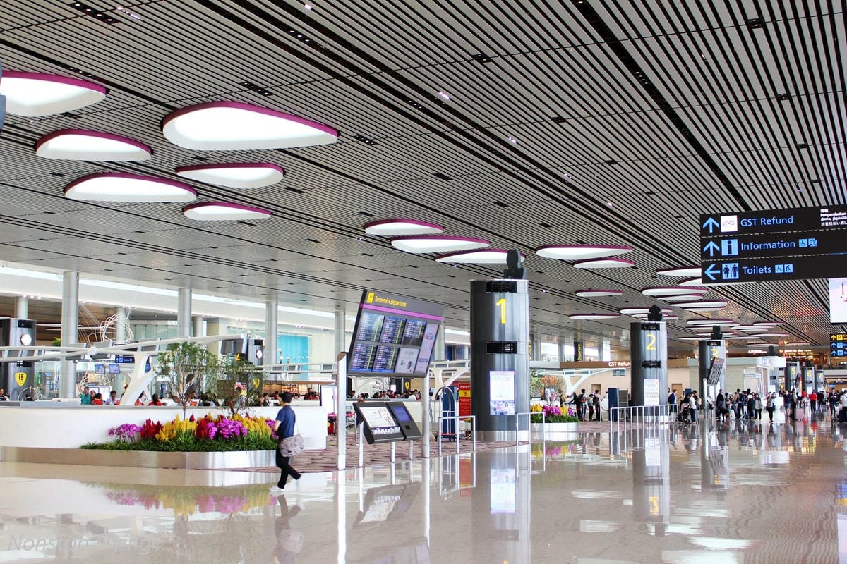 【新加坡】樟宜機場第四航廈出入境、設施服務詳細介紹 -2017.10全新啟用高科技智慧航廈!