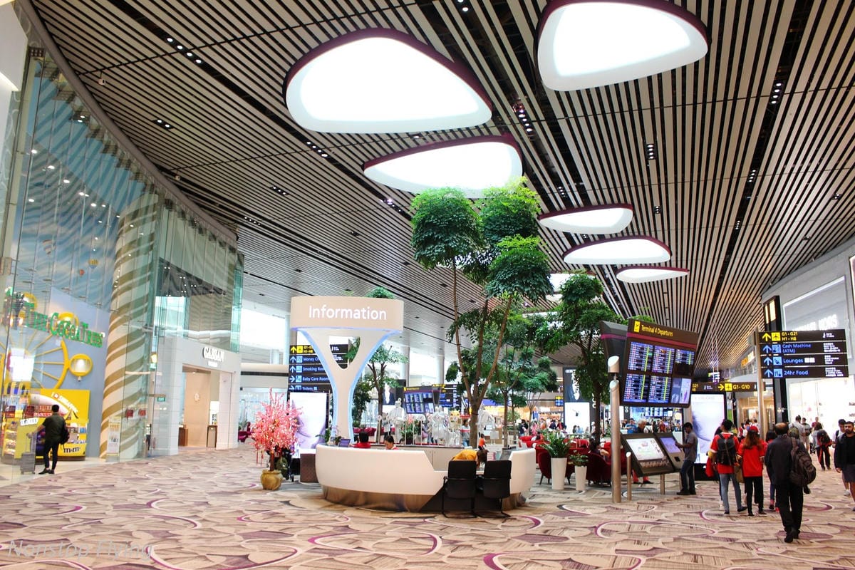 【新加坡】樟宜機場第四航廈出入境、設施服務詳細介紹 -2017.10全新啟用高科技智慧航廈!