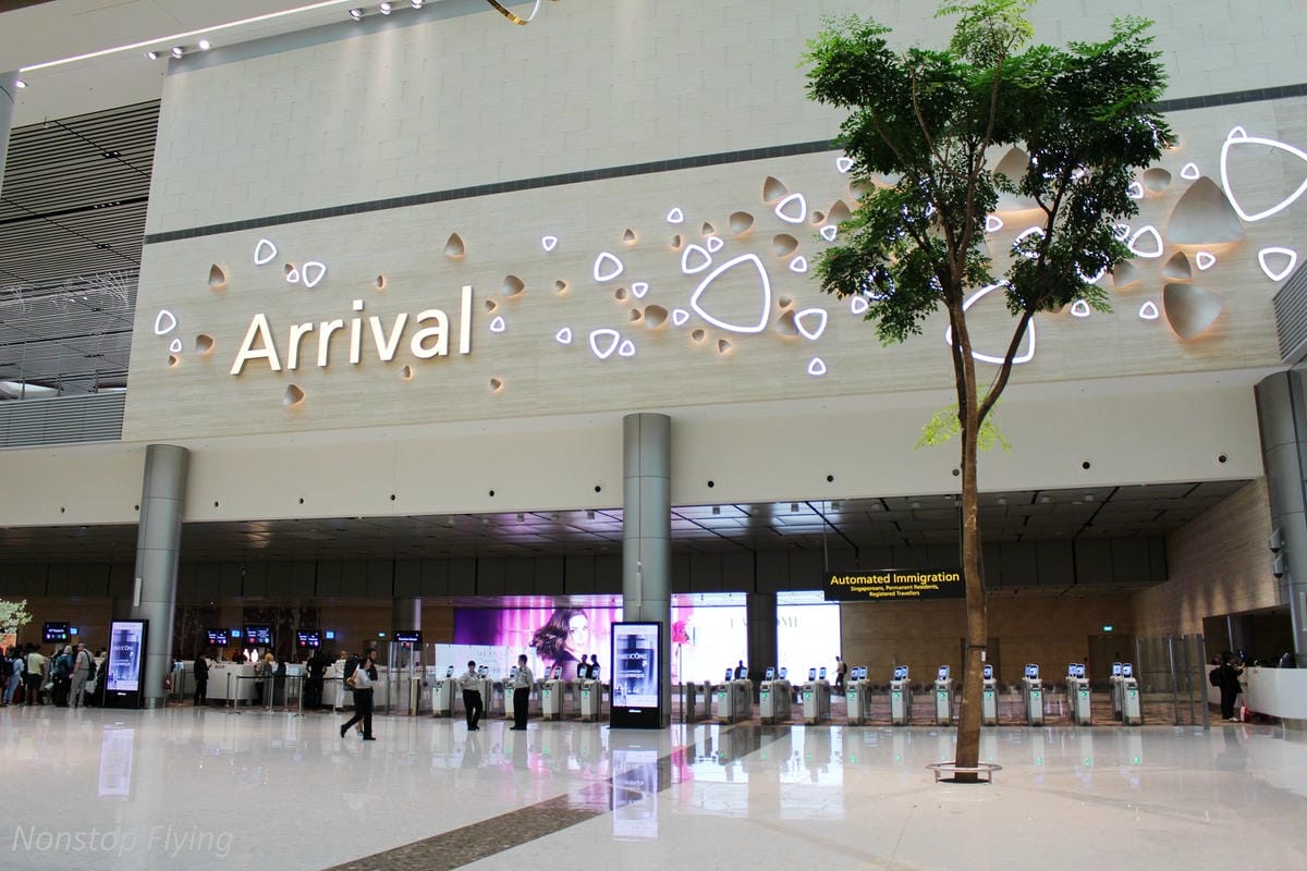 【新加坡】樟宜機場第四航廈出入境、設施服務詳細介紹 -2017.10全新啟用高科技智慧航廈!