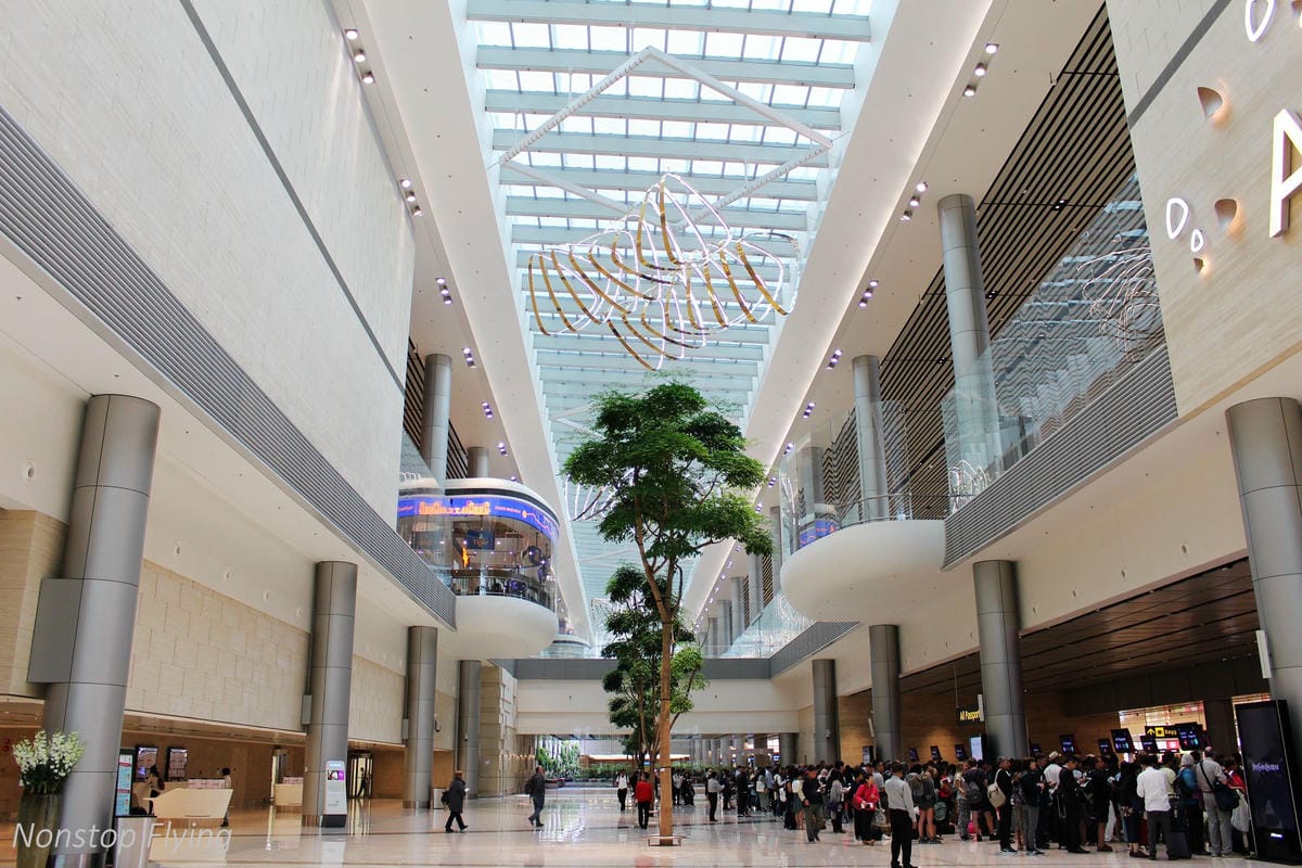 【新加坡】樟宜機場第四航廈出入境、設施服務詳細介紹 -2017.10全新啟用高科技智慧航廈!