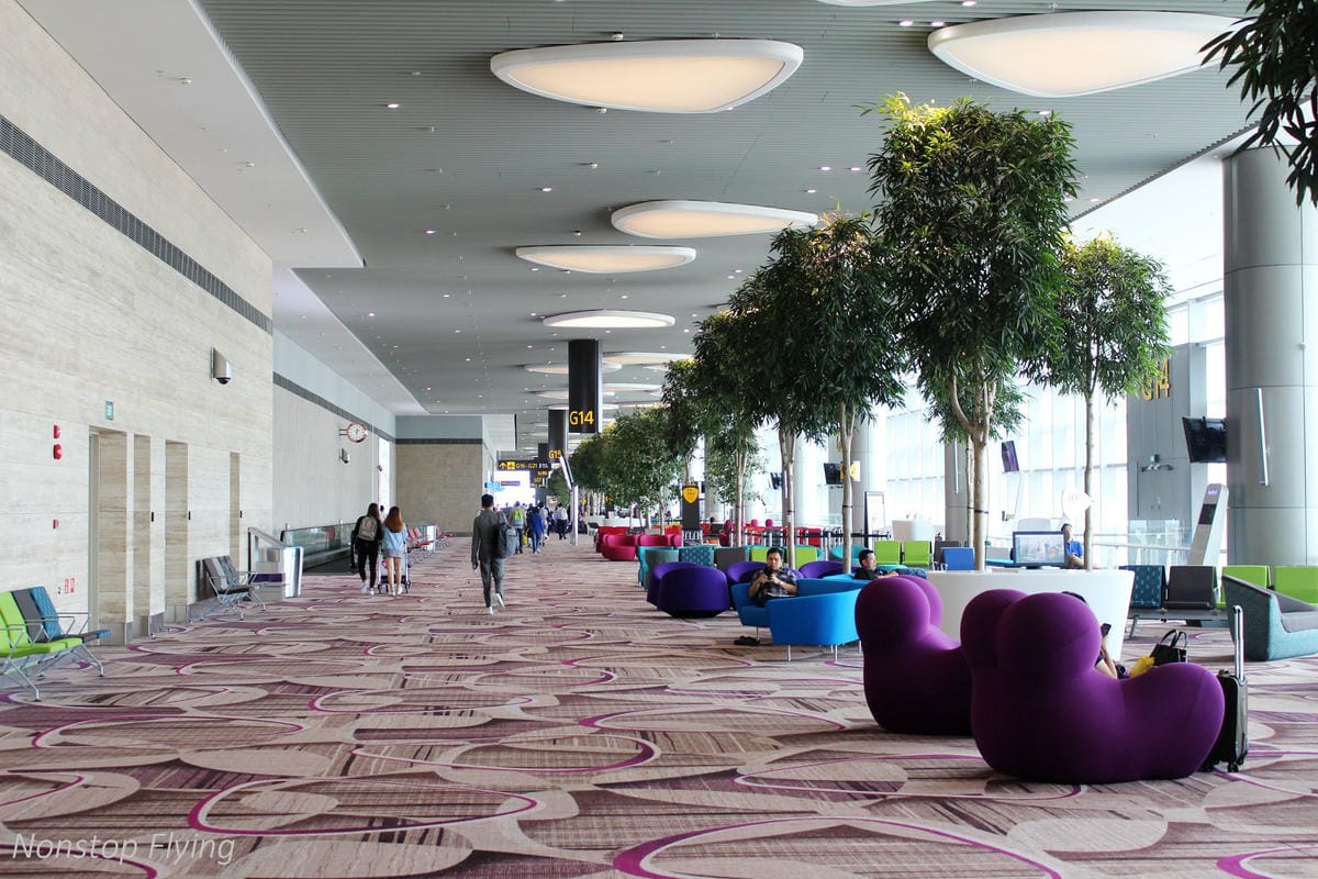 【新加坡】樟宜機場第四航廈出入境、設施服務詳細介紹 -2017.10全新啟用高科技智慧航廈!
