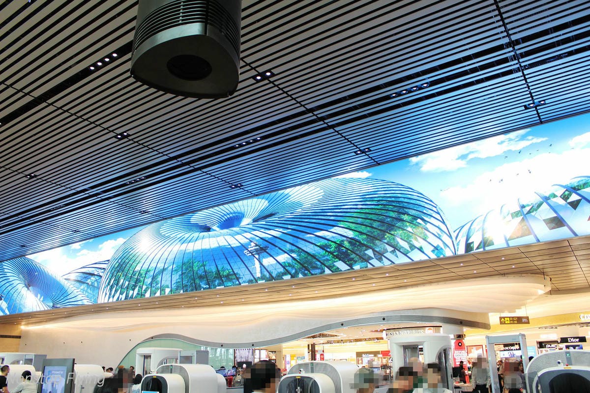 【新加坡】樟宜機場第四航廈出入境、設施服務詳細介紹 -2017.10全新啟用高科技智慧航廈!