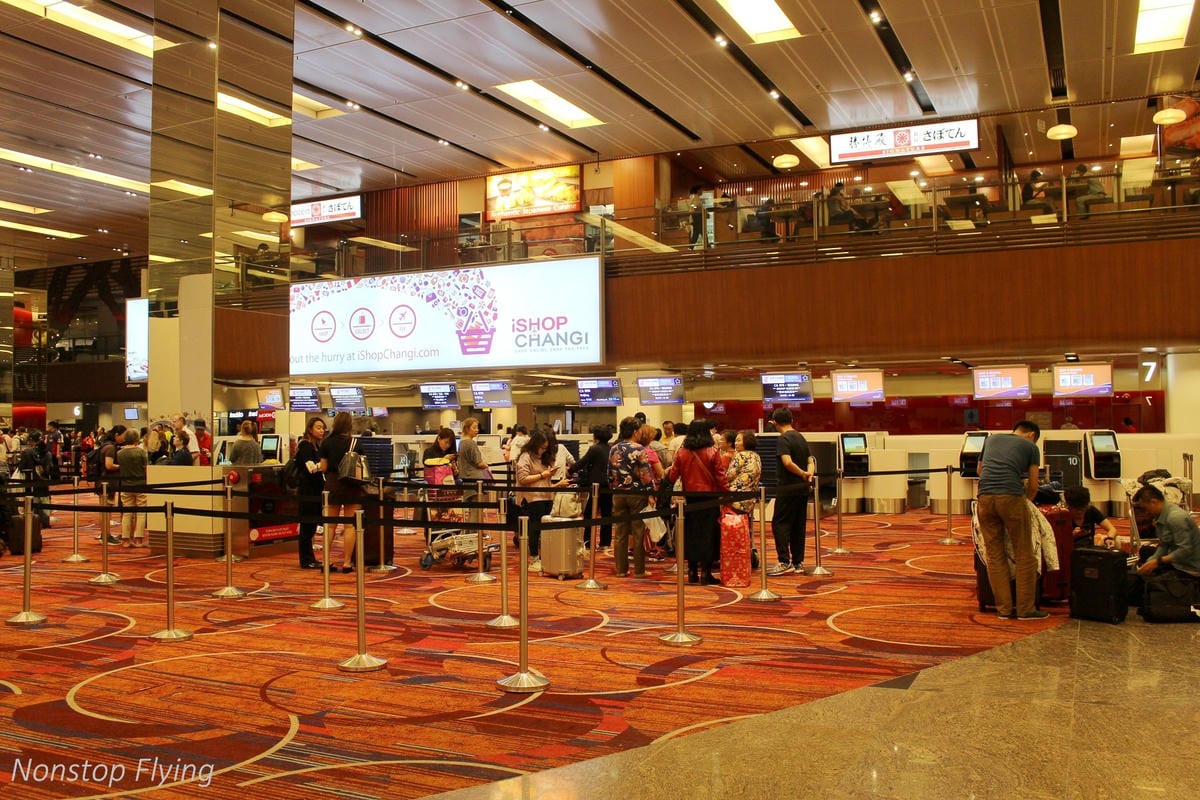 【新加坡】樟宜機場第一～第三航廈巡禮 -體驗全球最佳機場的軟硬體設施服務(管制區外)
