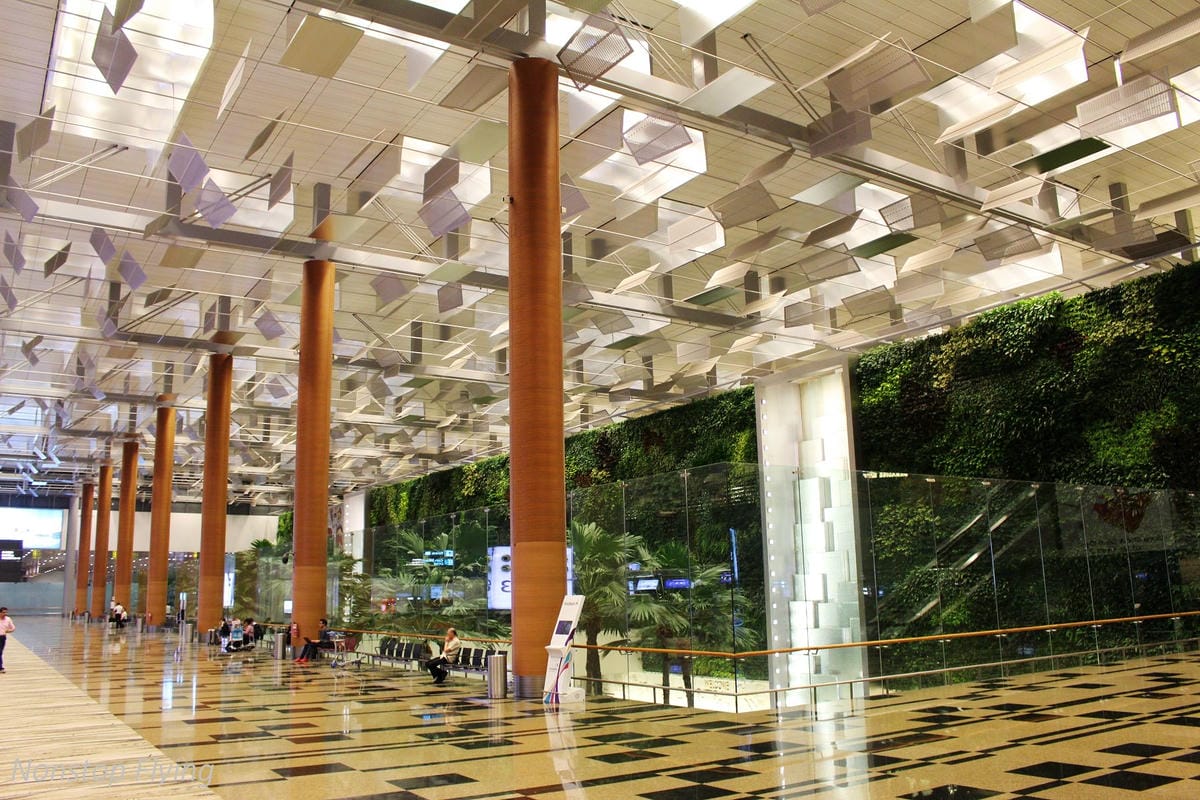 【新加坡】樟宜機場第一～第三航廈巡禮 -體驗全球最佳機場的軟硬體設施服務(管制區外)
