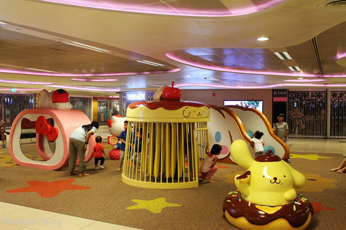 【新加坡】樟宜機場第一～第三航廈巡禮 -體驗全球最佳機場的軟硬體設施服務(管制區外)