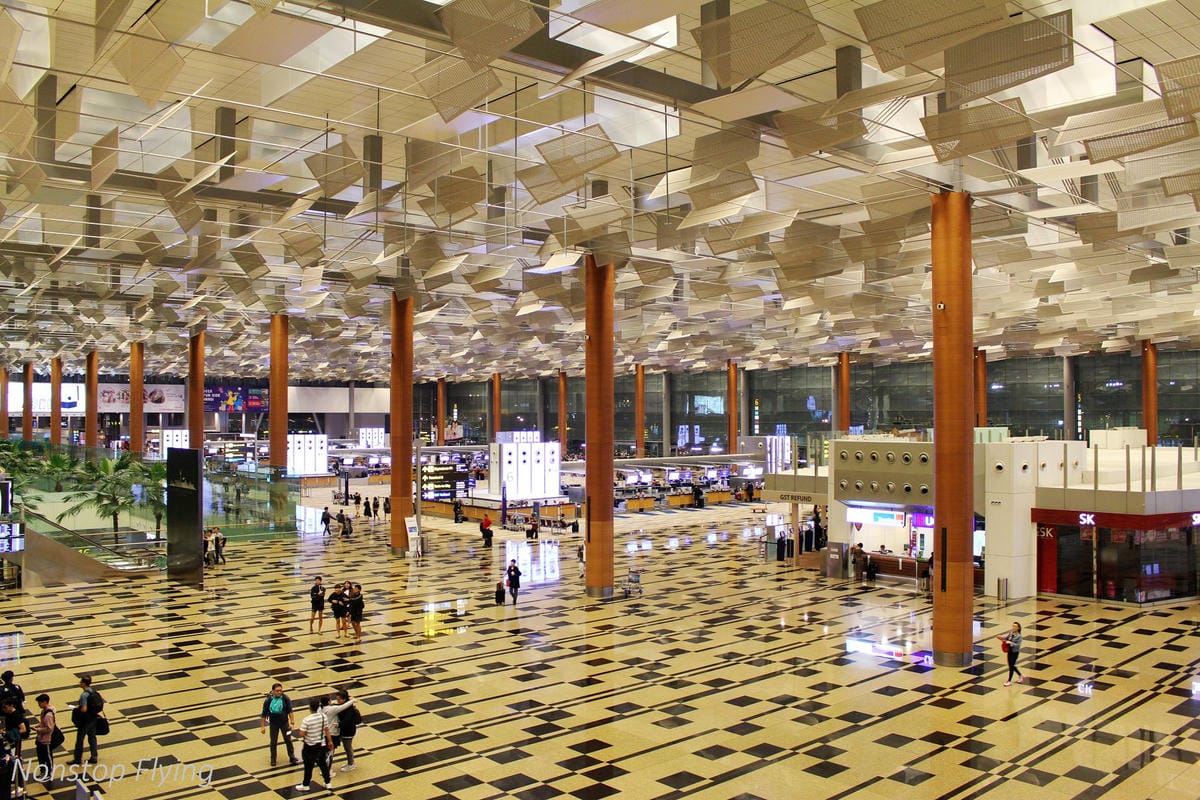 【新加坡】樟宜機場第一～第三航廈巡禮 -體驗全球最佳機場的軟硬體設施服務(管制區外)
