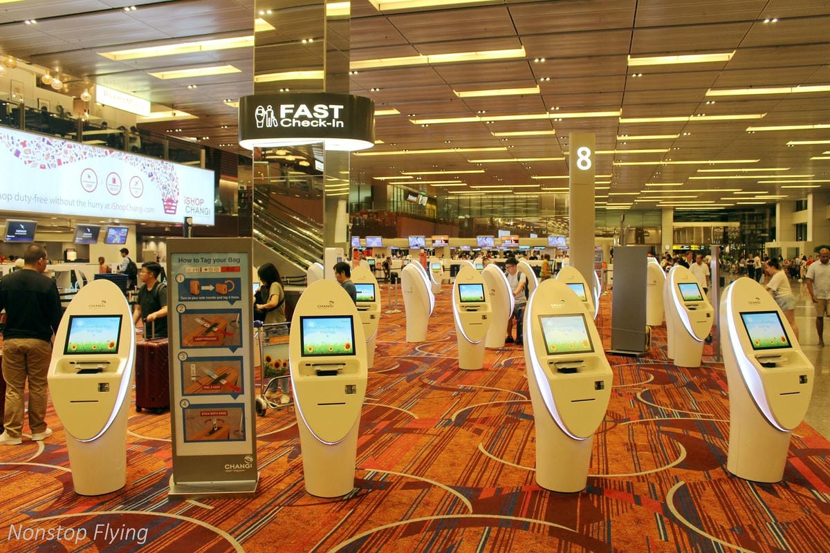 【新加坡】樟宜機場第一～第三航廈巡禮 -體驗全球最佳機場的軟硬體設施服務(管制區外)
