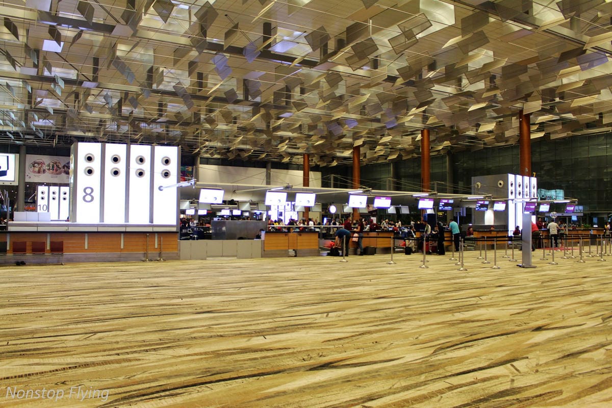 【新加坡】樟宜機場第一～第三航廈巡禮 -體驗全球最佳機場的軟硬體設施服務(管制區外)