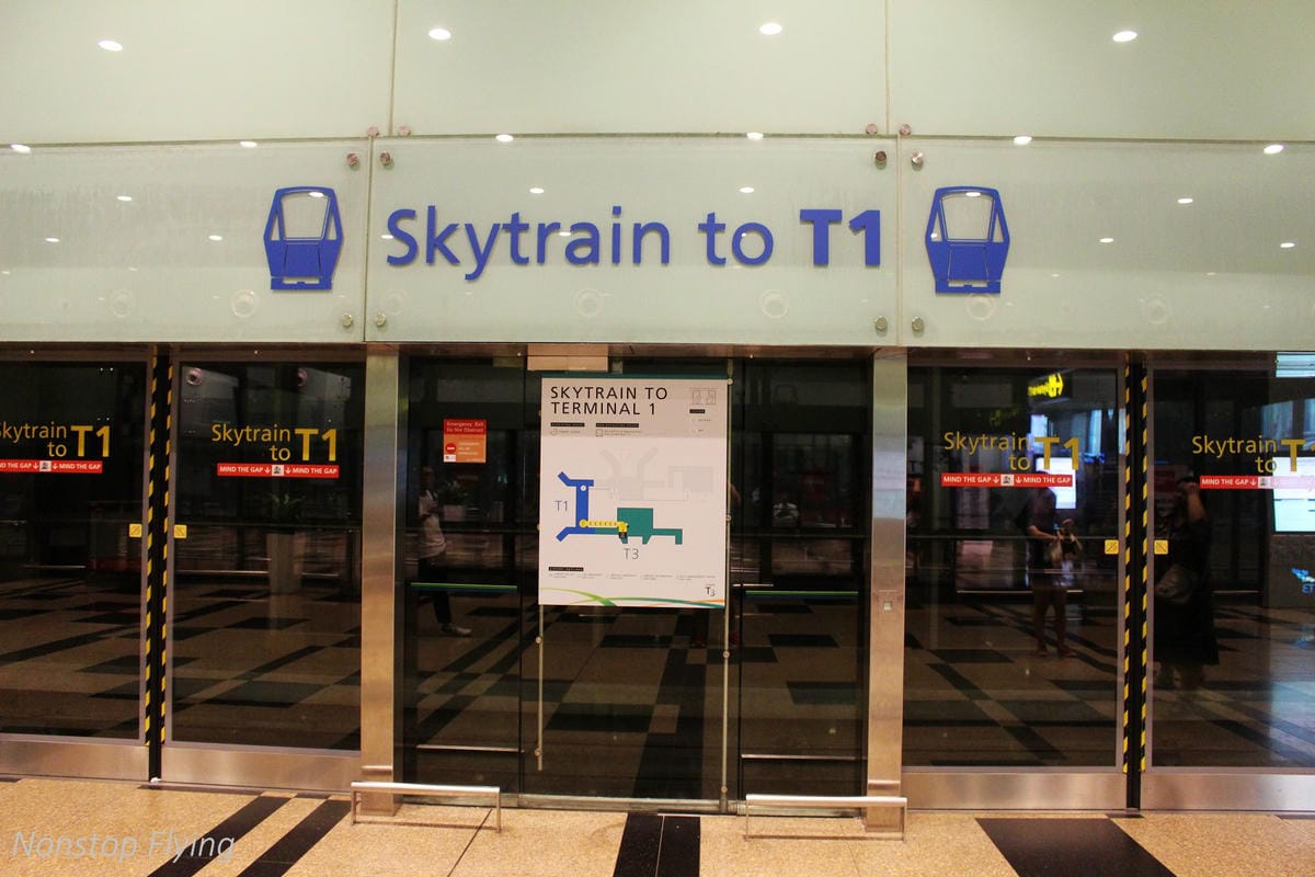 【新加坡】樟宜機場第一～第三航廈巡禮 -體驗全球最佳機場的軟硬體設施服務(管制區外)