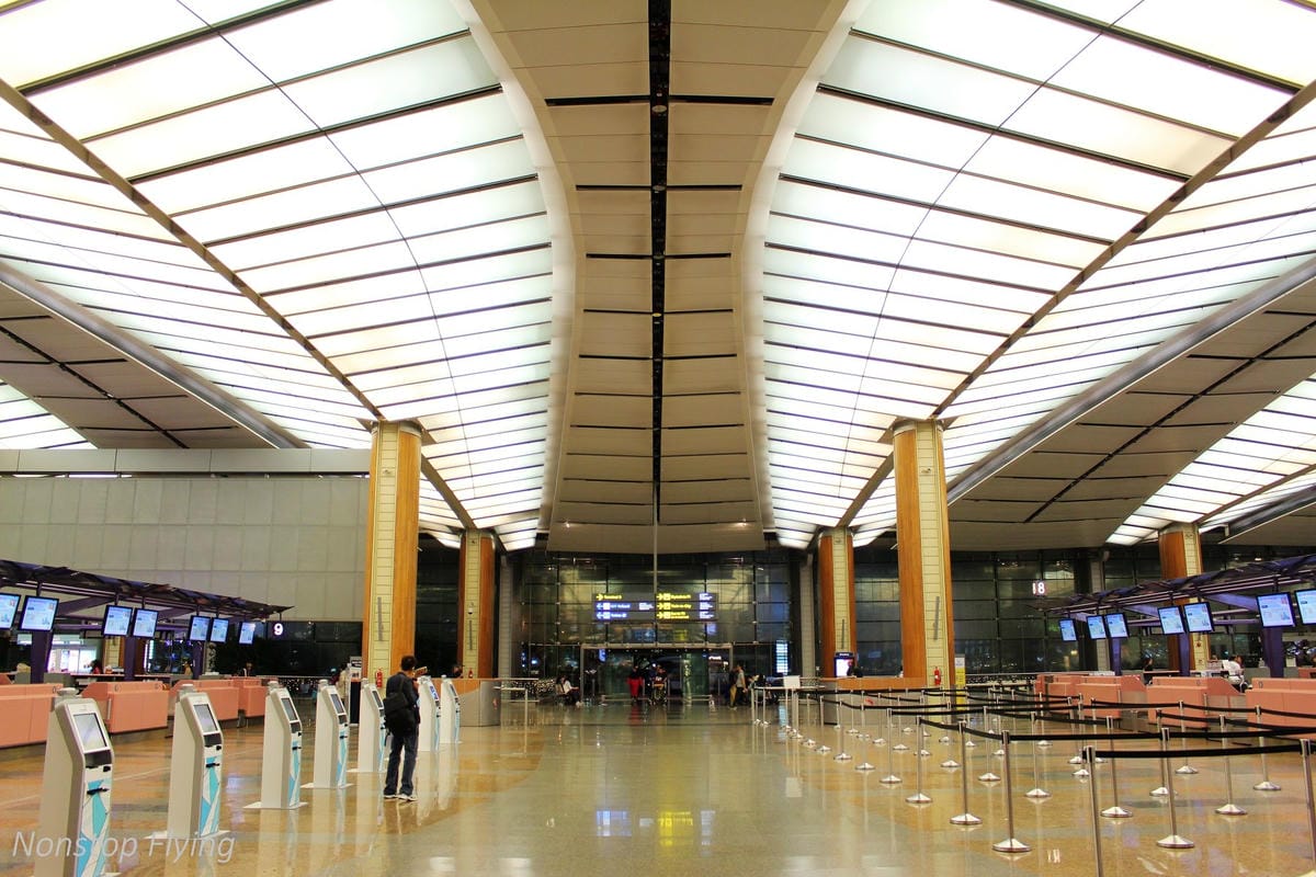 【新加坡】樟宜機場第一～第三航廈巡禮 -體驗全球最佳機場的軟硬體設施服務(管制區外)