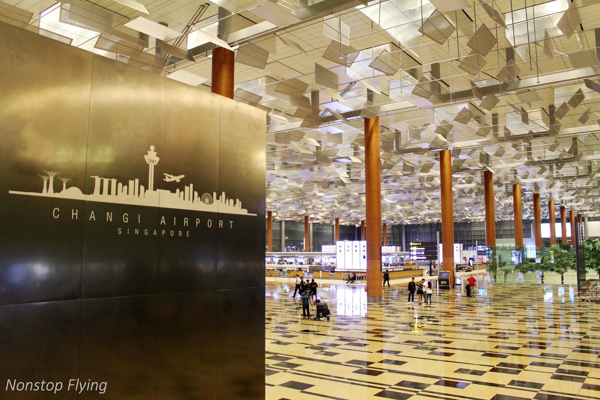 【新加坡】樟宜機場第一～第三航廈巡禮 -體驗全球最佳機場的軟硬體設施服務(管制區外)