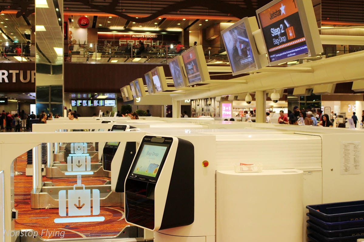 【新加坡】樟宜機場第一～第三航廈巡禮 -體驗全球最佳機場的軟硬體設施服務(管制區外)