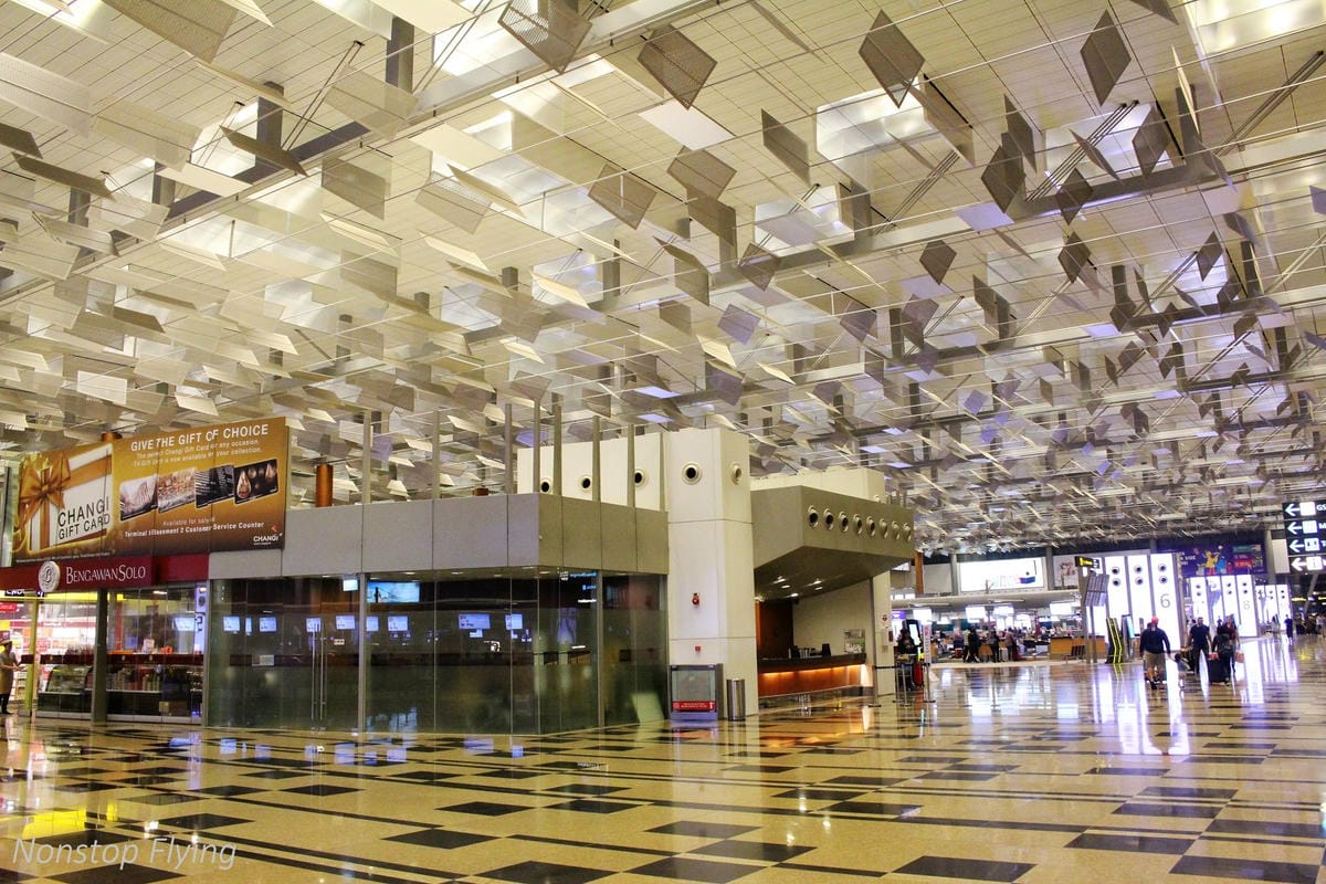 【新加坡】樟宜機場第一～第三航廈巡禮 -體驗全球最佳機場的軟硬體設施服務(管制區外)
