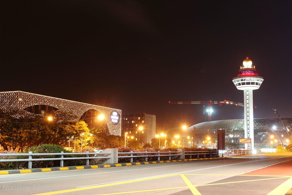 【新加坡】樟宜機場第一～第三航廈巡禮 -體驗全球最佳機場的軟硬體設施服務(管制區外)