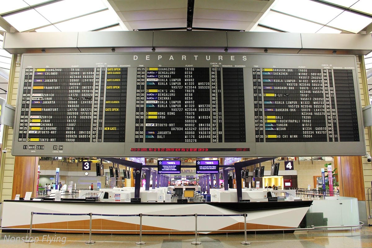 【新加坡】樟宜機場第一～第三航廈巡禮 -體驗全球最佳機場的軟硬體設施服務(管制區外)