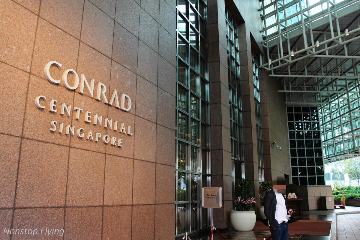【新加坡住宿】Conrad Centennial Singapore 新加坡康萊德酒店 -2018全新翻修客房+環境設施、泳池介紹 - 第4張圖 【新加坡住宿】Conrad Centennial Singapore 新加坡康萊德酒店 -2018全新翻修客房+環境設施、泳池介紹