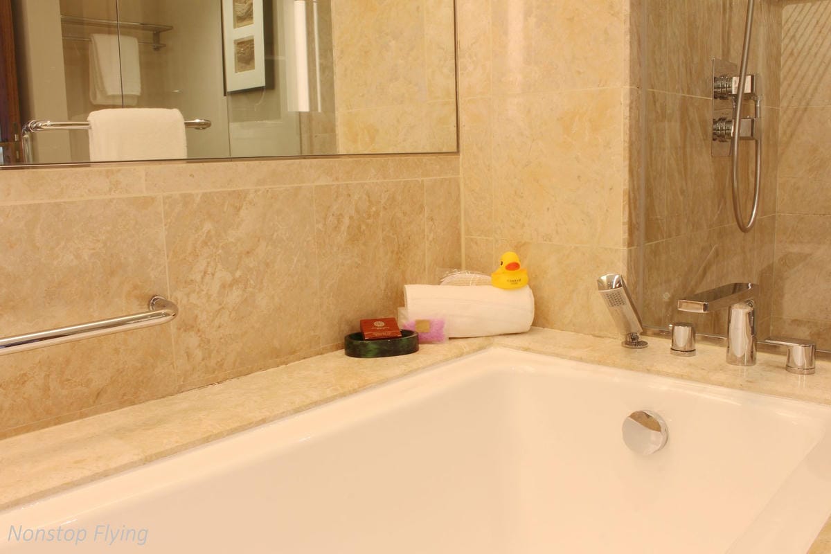 【新加坡住宿】Conrad Centennial Singapore 新加坡康萊德酒店 -2018全新翻修客房+環境設施、泳池介紹 - 第45張圖 【新加坡住宿】Conrad Centennial Singapore 新加坡康萊德酒店 -2018全新翻修客房+環境設施、泳池介紹