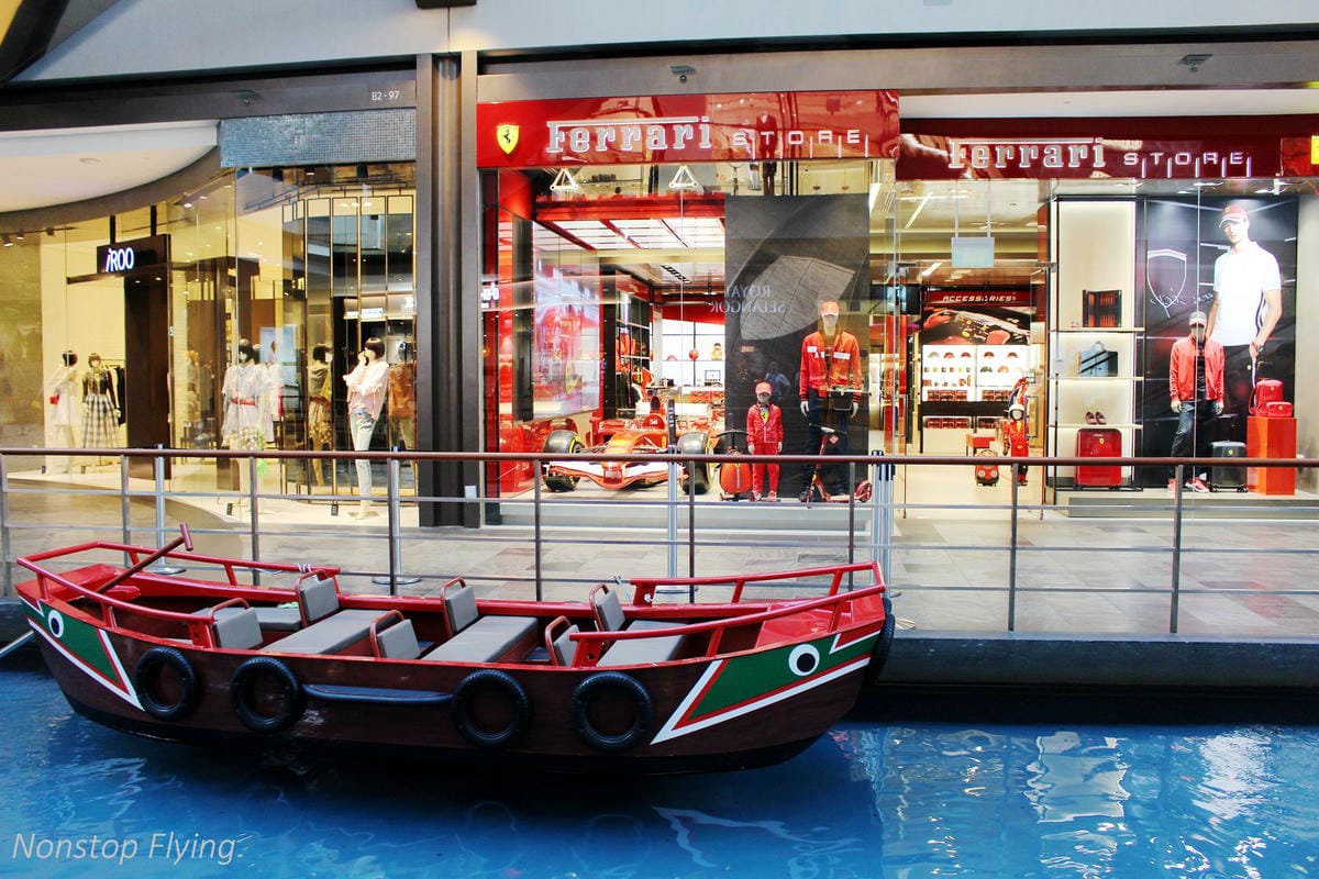 【新加坡食旅】濱海灣金沙酒店觀景台、超級樹燈光秀、照亮濱海灣燈光藝術節、328加東叻沙、五星海南雞飯 - 第6張圖 【新加坡食旅】濱海灣金沙酒店觀景台、超級樹燈光秀、照亮濱海灣燈光藝術節、328加東叻沙、五星海南雞飯