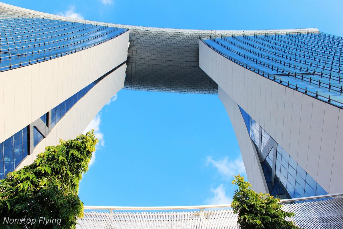 【新加坡食旅】濱海灣金沙酒店觀景台、超級樹燈光秀、照亮濱海灣燈光藝術節、328加東叻沙、五星海南雞飯 - 第13張圖 【新加坡食旅】濱海灣金沙酒店觀景台、超級樹燈光秀、照亮濱海灣燈光藝術節、328加東叻沙、五星海南雞飯