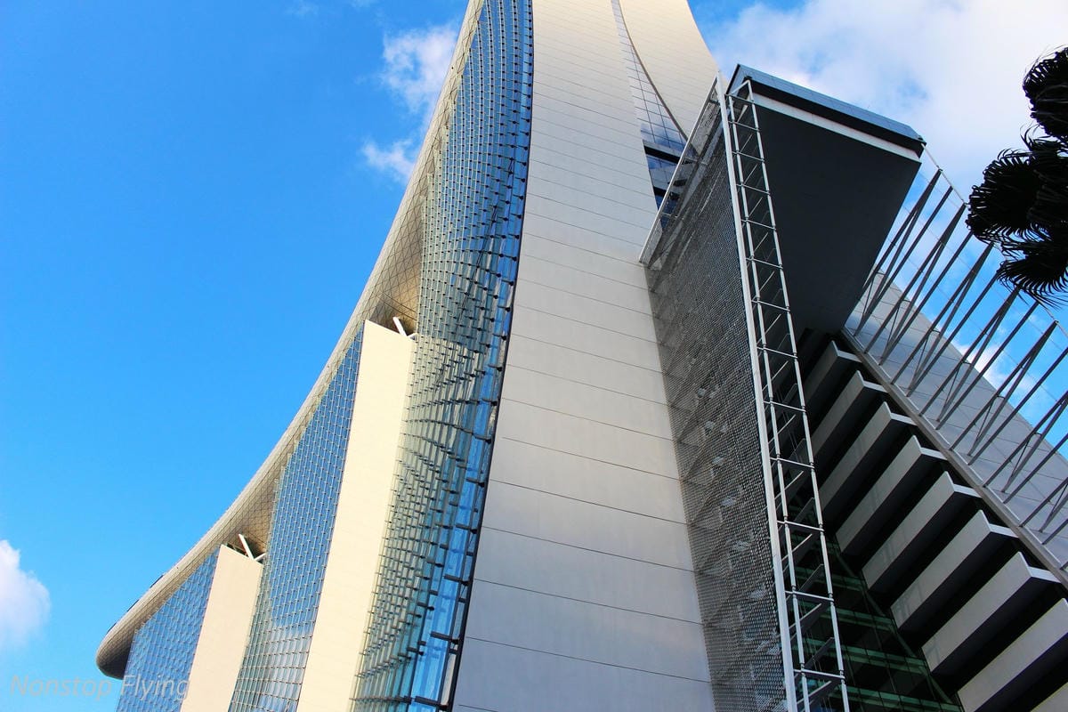 【新加坡食旅】濱海灣金沙酒店觀景台、超級樹燈光秀、照亮濱海灣燈光藝術節、328加東叻沙、五星海南雞飯 - 第12張圖 【新加坡食旅】濱海灣金沙酒店觀景台、超級樹燈光秀、照亮濱海灣燈光藝術節、328加東叻沙、五星海南雞飯