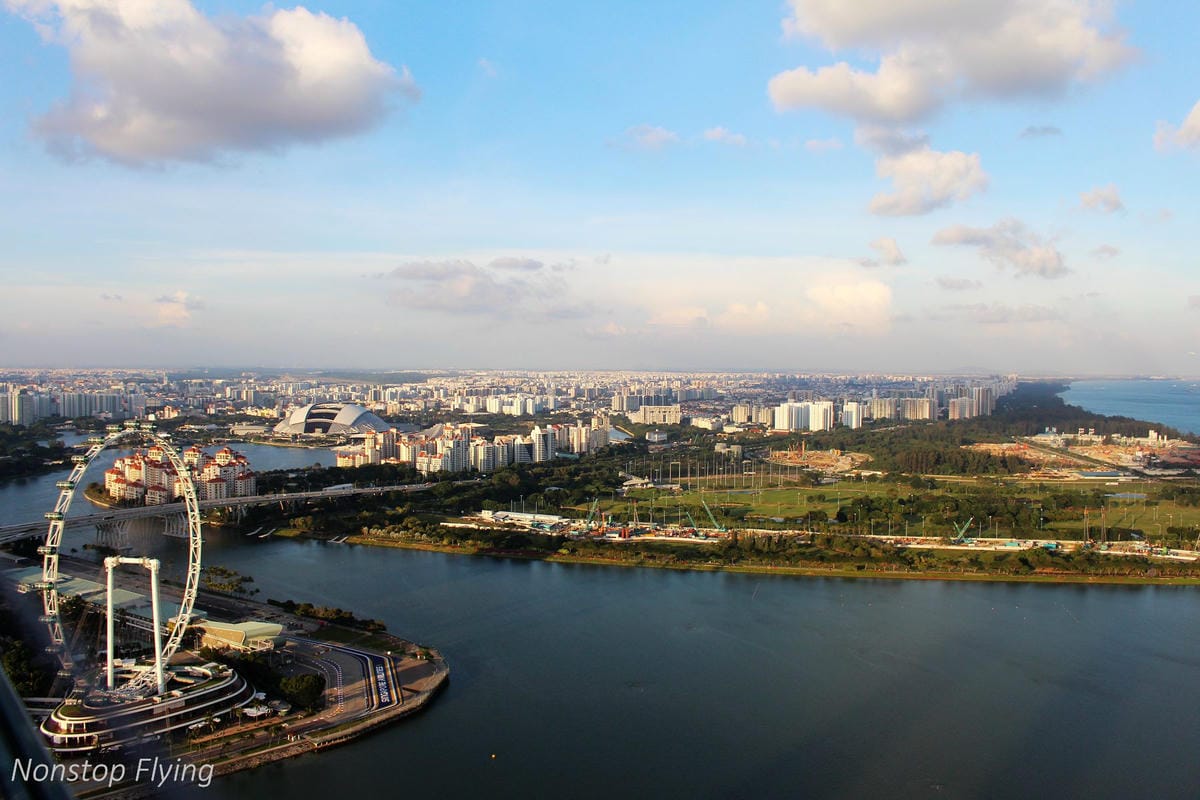 【新加坡食旅】濱海灣金沙酒店觀景台、超級樹燈光秀、照亮濱海灣燈光藝術節、328加東叻沙、五星海南雞飯 - 第16張圖 【新加坡食旅】濱海灣金沙酒店觀景台、超級樹燈光秀、照亮濱海灣燈光藝術節、328加東叻沙、五星海南雞飯