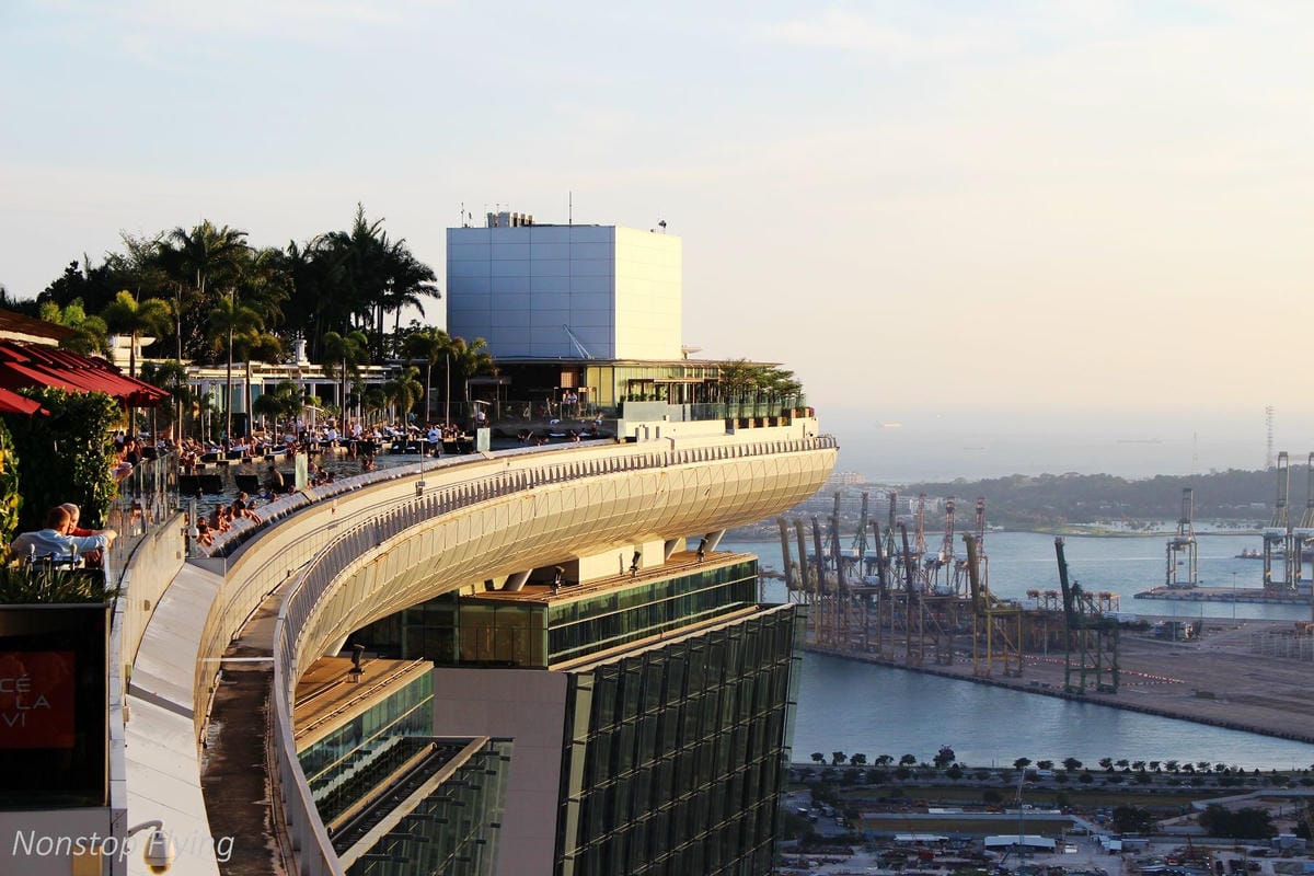 【新加坡食旅】濱海灣金沙酒店觀景台、超級樹燈光秀、照亮濱海灣燈光藝術節、328加東叻沙、五星海南雞飯 - 第25張圖 【新加坡食旅】濱海灣金沙酒店觀景台、超級樹燈光秀、照亮濱海灣燈光藝術節、328加東叻沙、五星海南雞飯