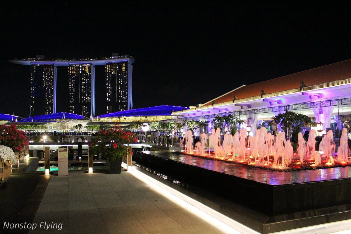 【新加坡食旅】濱海灣金沙酒店觀景台、超級樹燈光秀、照亮濱海灣燈光藝術節、328加東叻沙、五星海南雞飯