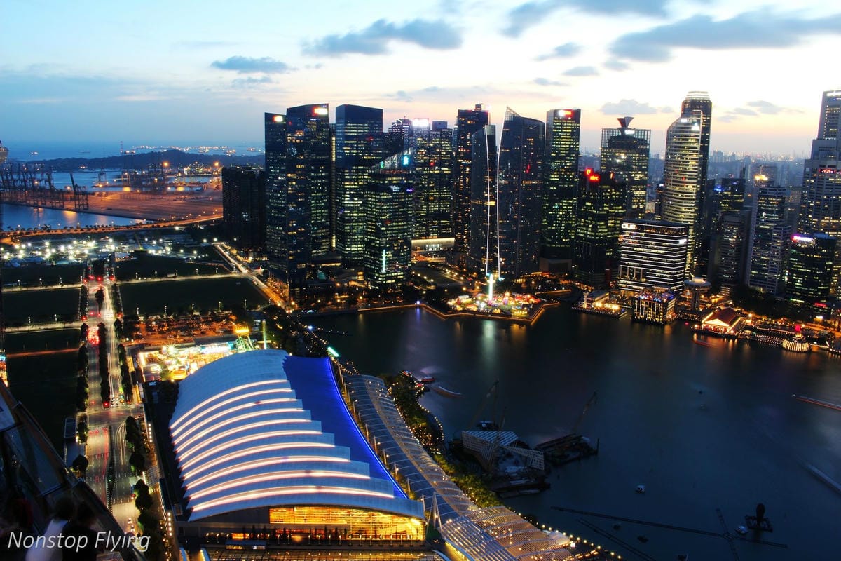 【新加坡食旅】濱海灣金沙酒店觀景台、超級樹燈光秀、照亮濱海灣燈光藝術節、328加東叻沙、五星海南雞飯