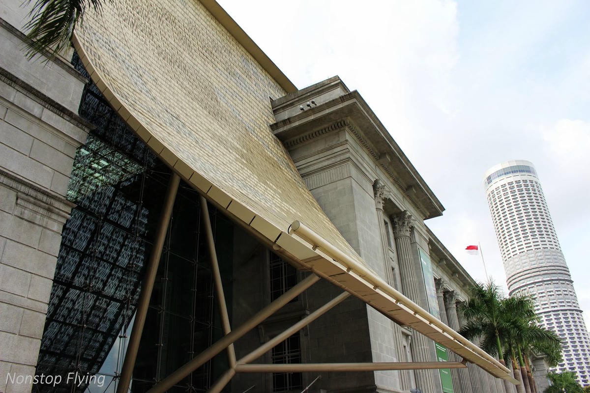 【新加坡食旅】新達城財富之泉、濱海灣(濱海藝術中心、魚尾獅)、新加坡國家美術館